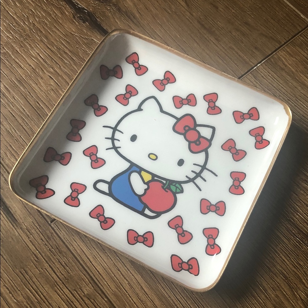 HELLO KITTY-NWT Trinket Tray - Picture 2 of 5
